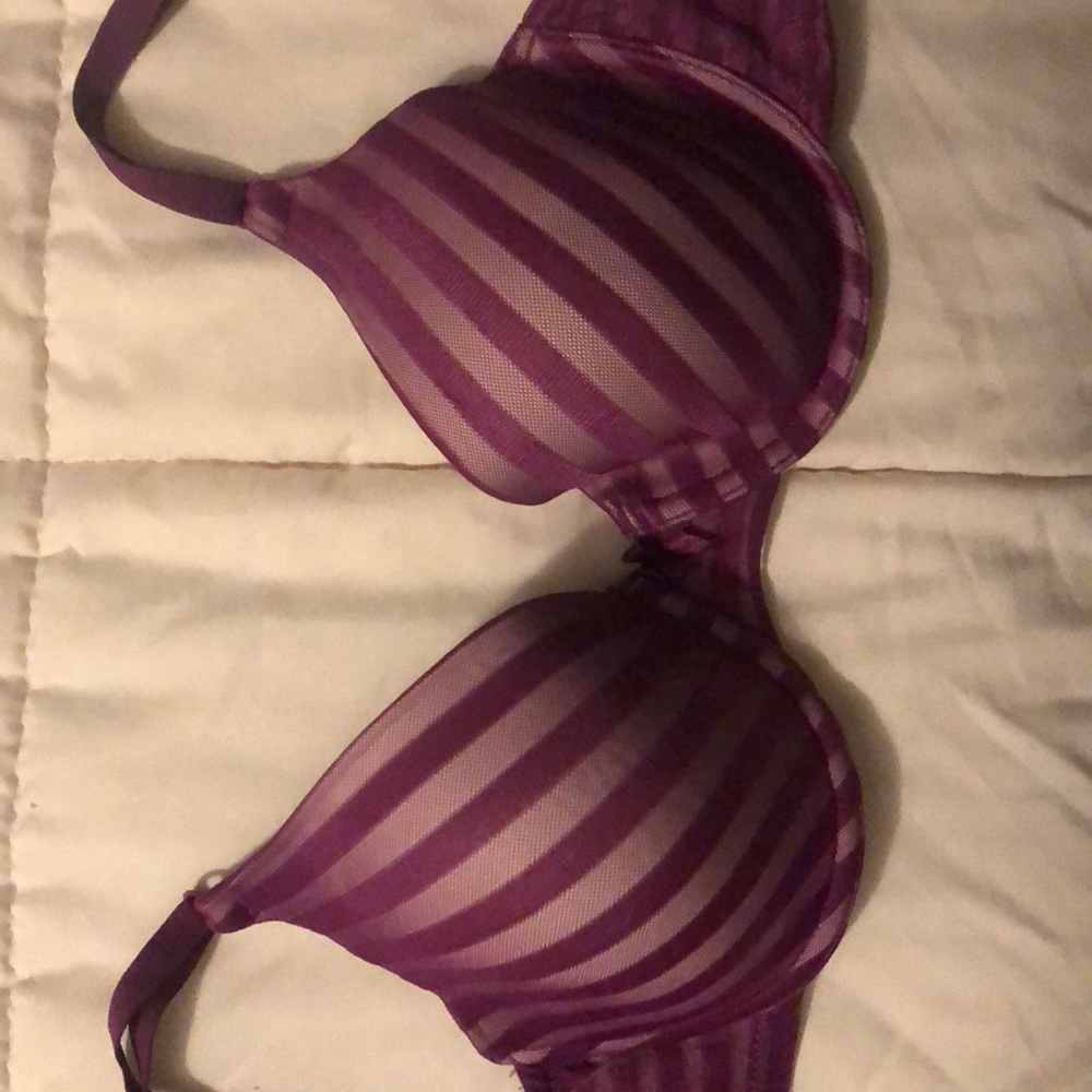 Maidenform 34D Bra Lot - Picture 3 of 6